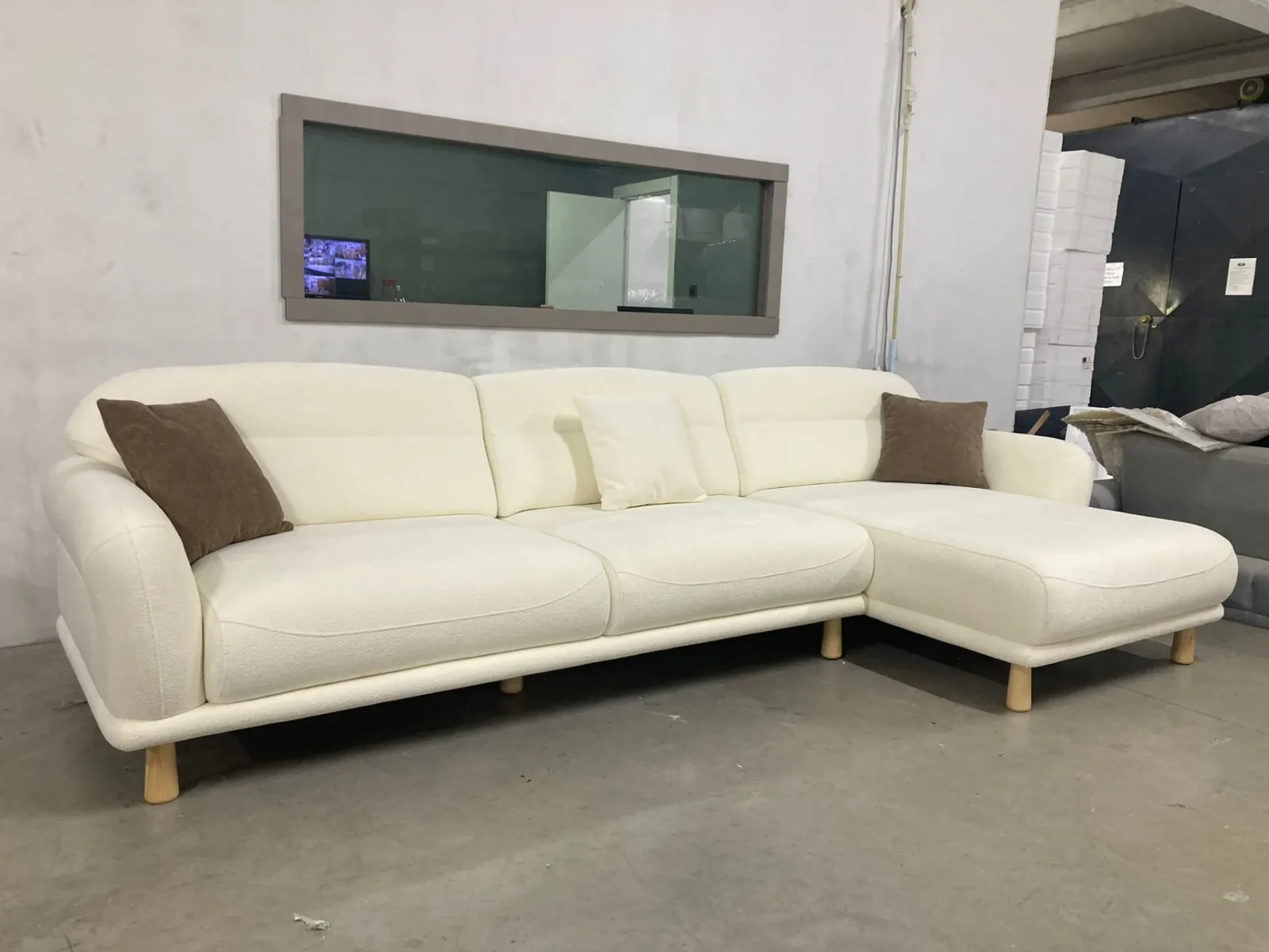 Deri̇n Ecksofa-Set